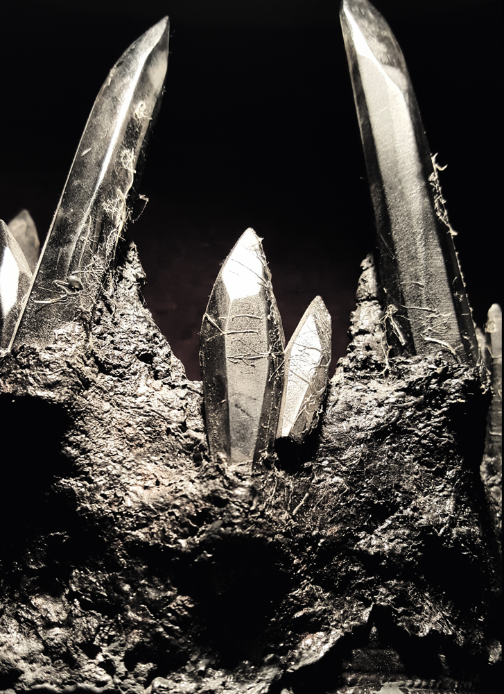 Black-Crystal-Crown(2)